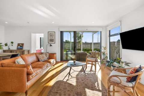 Saltbush By The Park - Accommodation Resorts 0