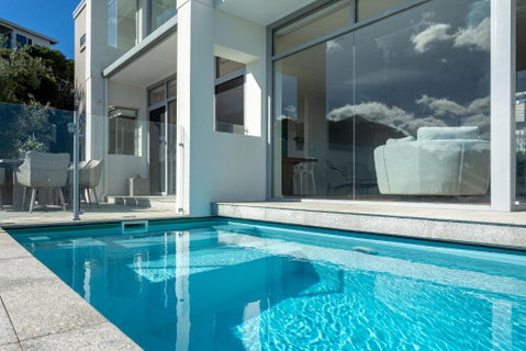 Salty Kiss I Private Properties - Accommodation Resorts 3