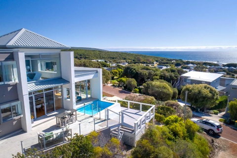 Salty Kiss I Private Properties - Accommodation Resorts 0
