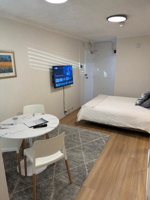 Sam The Central Studio - Accommodation Resorts 1