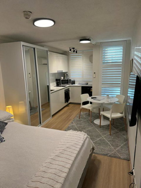 Sam The Central Studio - Accommodation Resorts 0