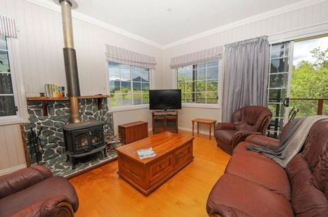 Samford Lakes - Accommodation Resorts 2