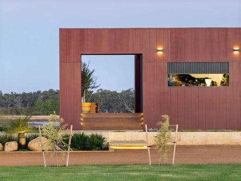Samphire Chalet Tuart - Accommodation Resorts 0