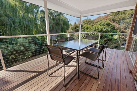 Sanctuary - Accommodation Resorts 2