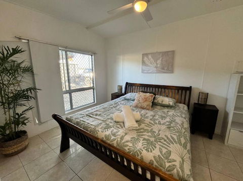 Sand Bars - Spacious, Beach, Pets - Accommodation Resorts 0