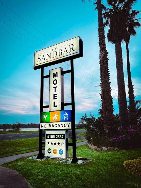 Sandbar Motel - Accommodation Resorts 1