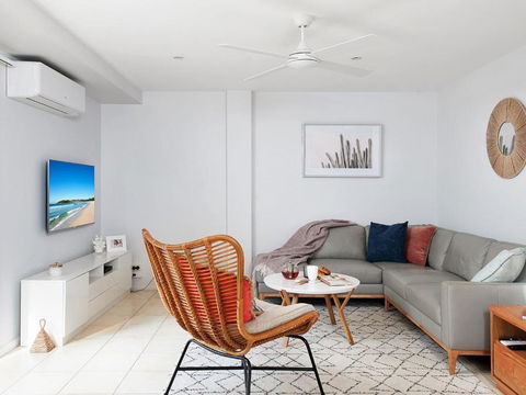 Sandcastle Shores - Accommodation Resorts 1