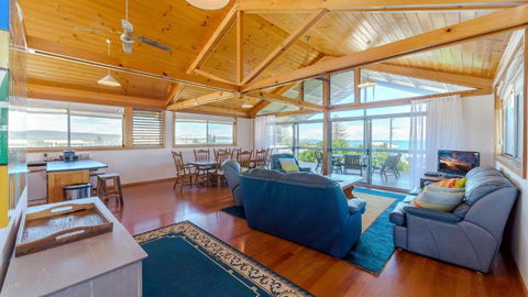 Sandvika - Accommodation Resorts 1