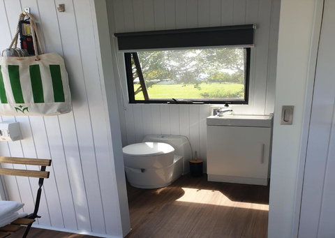 Sunset Retreat By Tiny Away - Accommodation Resorts 1