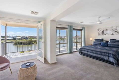 T2 12 Wentworth Pde Hindmarsh Island - No Linen Included - Accommodation Resorts 0