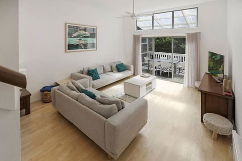 THE BAY - Luxury Accommodation By The Sea - Accommodation Resorts 0
