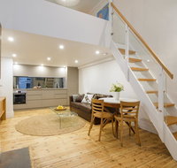 Beachside luxury loft apartment - Accommodation Resorts