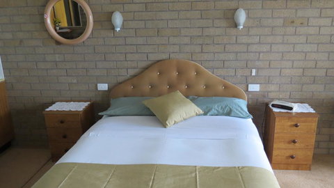 Beachview Motel - Adults Only - Accommodation Resorts 2