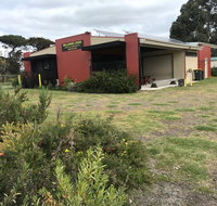 Bellarine Lodge sleeps 30 - Accommodation Resorts