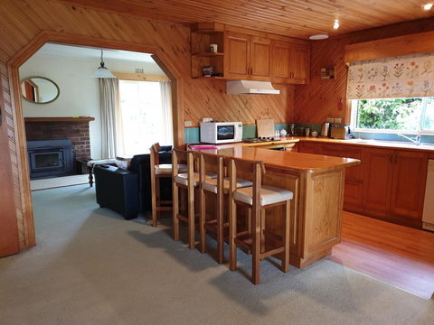 Belle Cottage - Accommodation Resorts 1