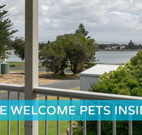 Big Stylish House with River Views Games Room  WiFI - Accommodation Resorts