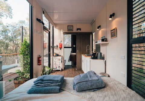 Big Tiny Paz Seven Hills Tiny House, Tallarook - Accommodation Resorts 1