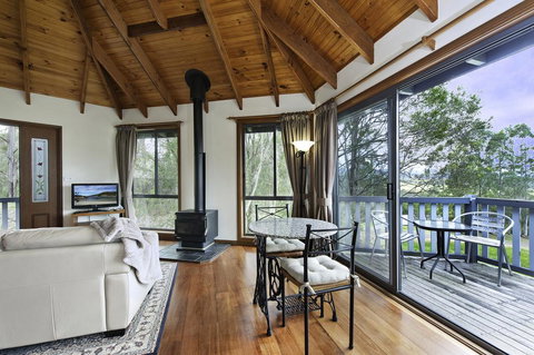 Bluegums Cabins - Accommodation Resorts 2