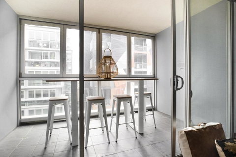 Boho On Morphett-In The Heart Of The CBD - Wifi - Nespresso - Netflix - Accommodation Resorts 2