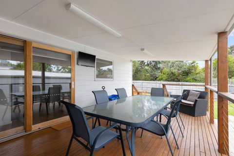 The Seascape Shack - Accommodation Resorts 2