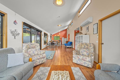 The Shack Port Arthur - Accommodation Resorts 1