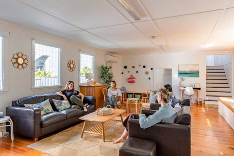 Wara Wara On Moffat Beach Foreshore - Accommodation Resorts 1