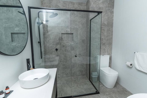 Warners At The Bay - Accommodation Resorts 3