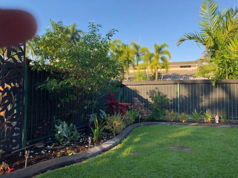 A Little Golf, A Refreshing Swim And A Lot Of Wine - Accommodation Resorts 1