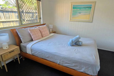 Relaxing Hamptons Style Home In Forest Lake - Accommodation Resorts 2