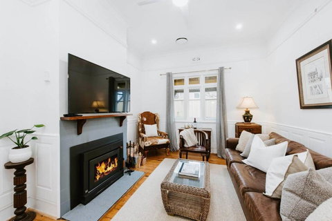 Yarranvale On Gladstone - A Gorgeous Country Abode - Accommodation Resorts 2