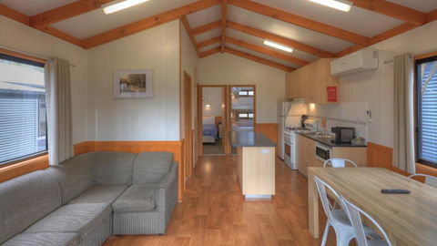 Yea Riverside Caravan Park - Accommodation Resorts 2
