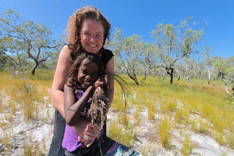 Gay-Wu Woman's 5 Day Yolngu Homeland Tour - Accommodation Resorts 1